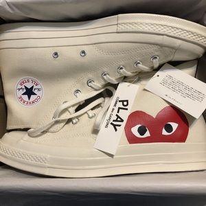 Comme de garçon converse